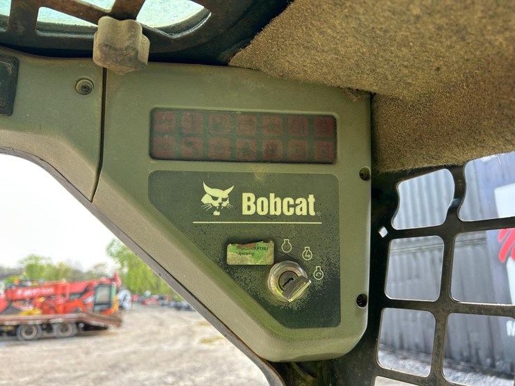 bobcat-t180-image-21