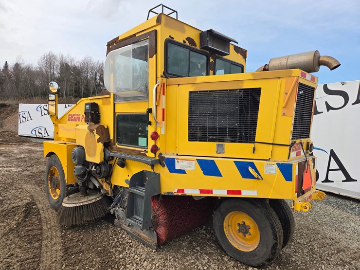 elgin-pelican-image-3