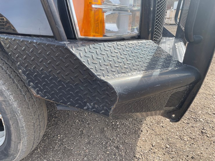 2008-gmc-3500hd-image-14