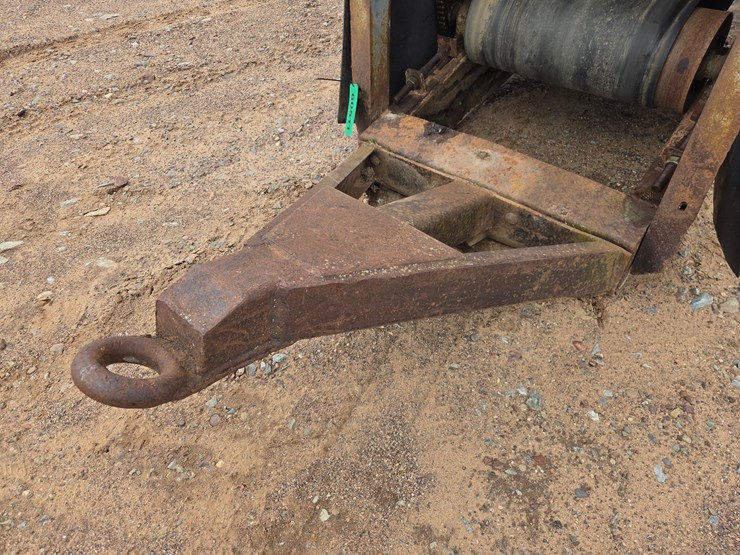 massey-ferguson-8-image-10