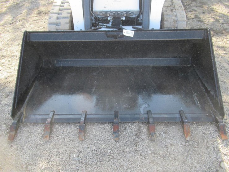 wildcat-78"-skid-steer-tooth-bucket-image-3