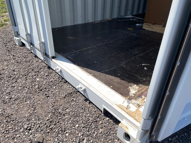 #2340-•-40'-high-cube-shipping-container-image-9