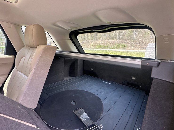 2016-land-rover-range-rover-image-9