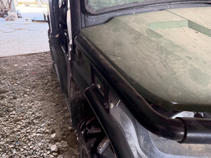 john-deere-gator-image-28