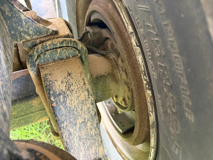 2000-international-9200-image-13