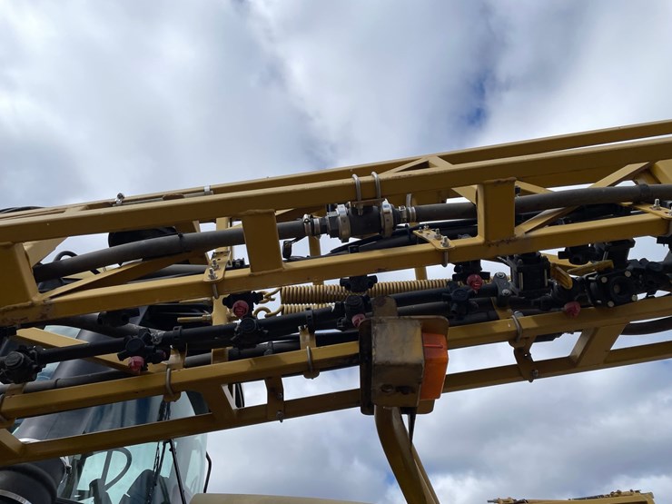 #5514-•-agco-rogator-u1264c-ag-chem-sprayer-image-24