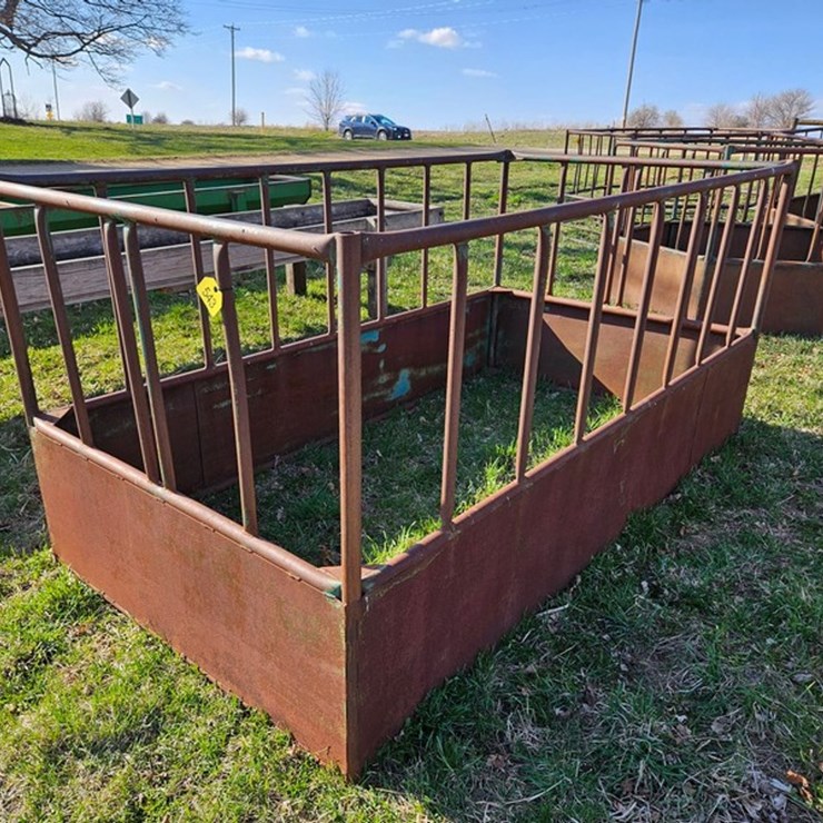 #543 • Livestock Hay Feeder