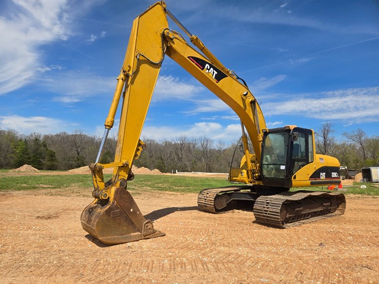 2003-caterpillar-320c-image-5