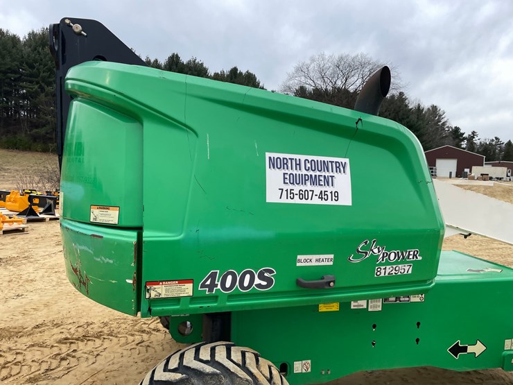 2016-jlg-400s-image-18