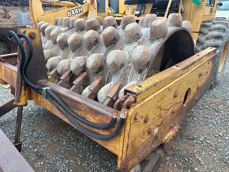 caterpillar-cp-563c-image-25