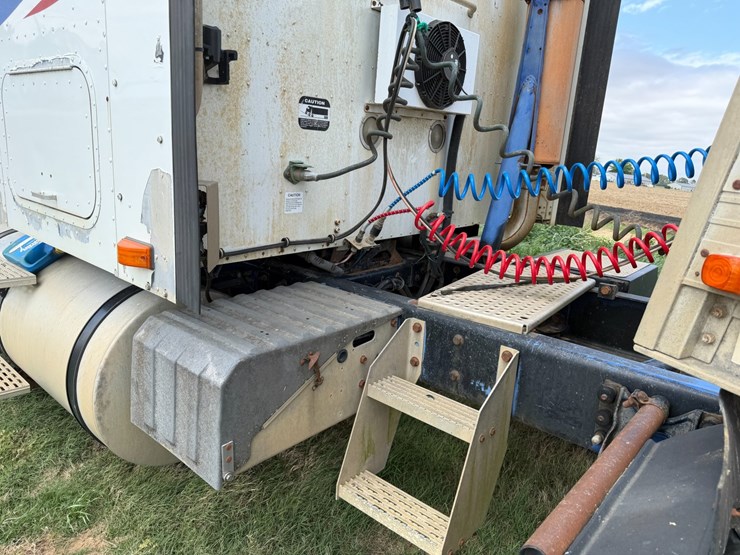 international-9200i-image-24