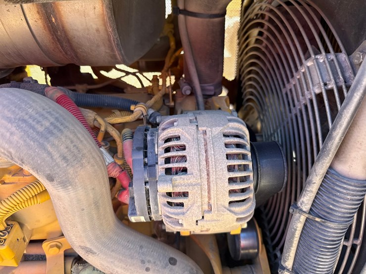 deere-450k-lgp-image-35