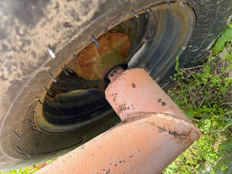 #45277-•-concrete-levee-packer-image-9