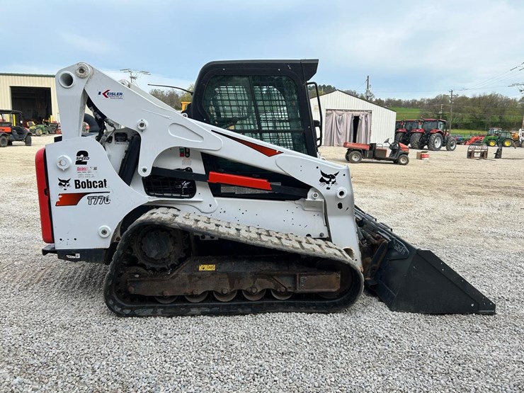 2022-bobcat-t770-image-5
