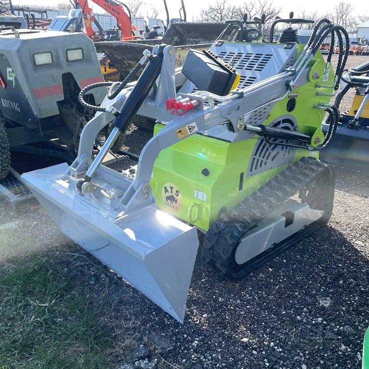 #3463 • Unused, ATS-T460 Mini Skidsteer
