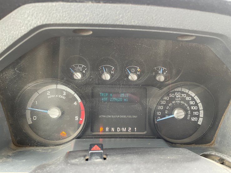 2012-ford-f350-image-40