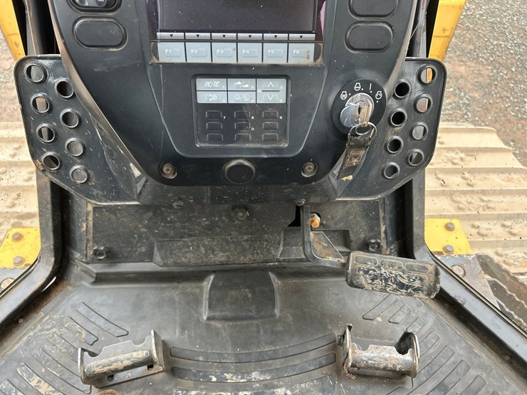 komatsu-d61pxi-23-image-63