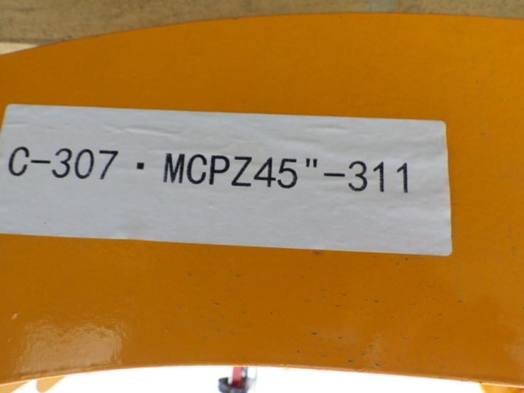 caterpillar-307-image-5