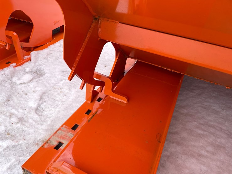 #2004-•-1.5-yard-self-dumping-hopper-image-10