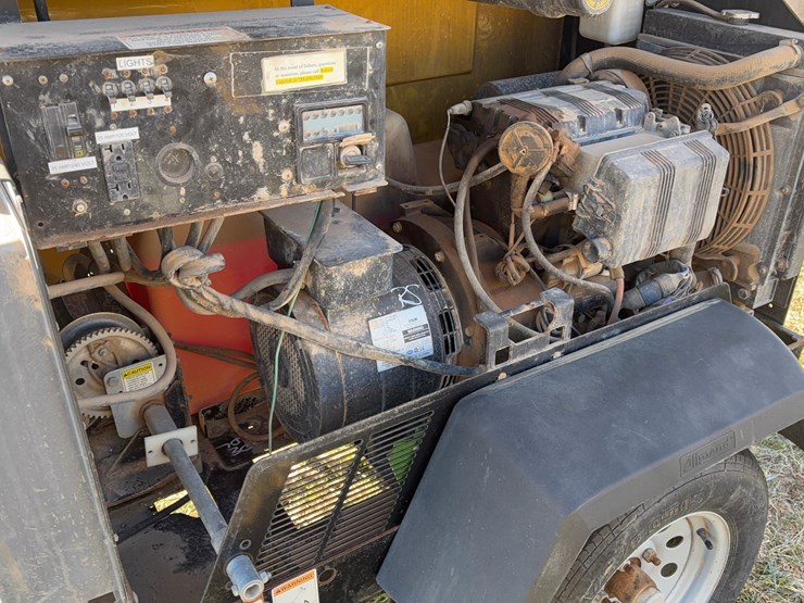 allmand-night-lite-pro-ii-light-plant-image-12