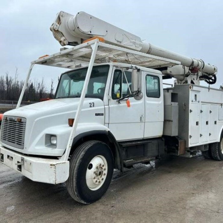 2004 FREIGHTLINER FL80