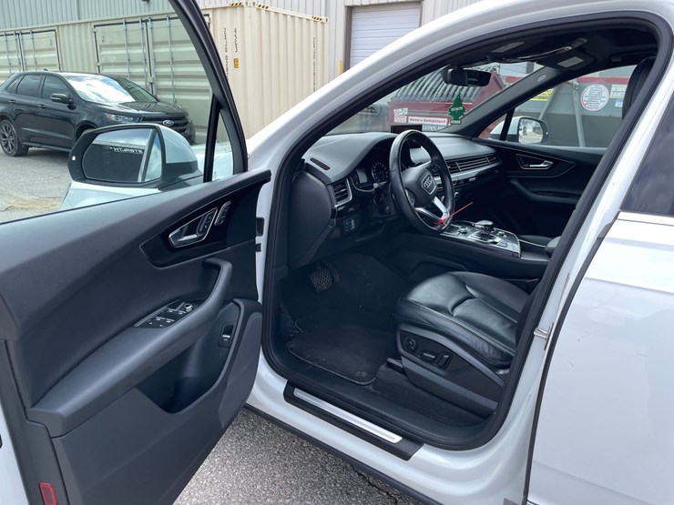 2018-audi-q7-image-27