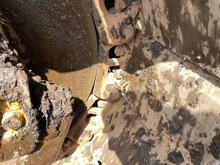 komatsu-d85p-image-17