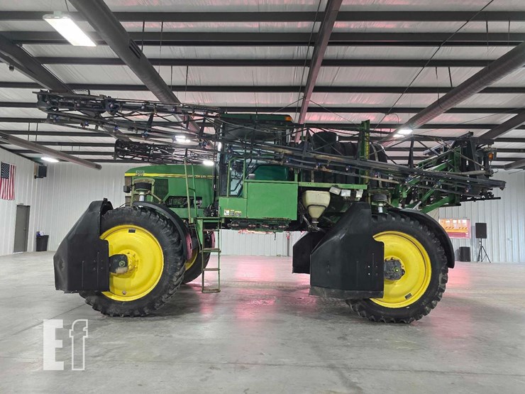 2000-john-deere-4710-image-5