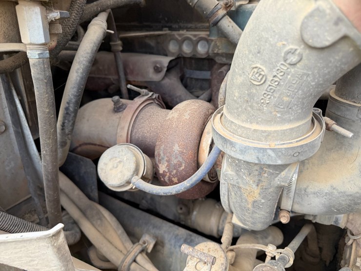 2000-international-9200-image-63