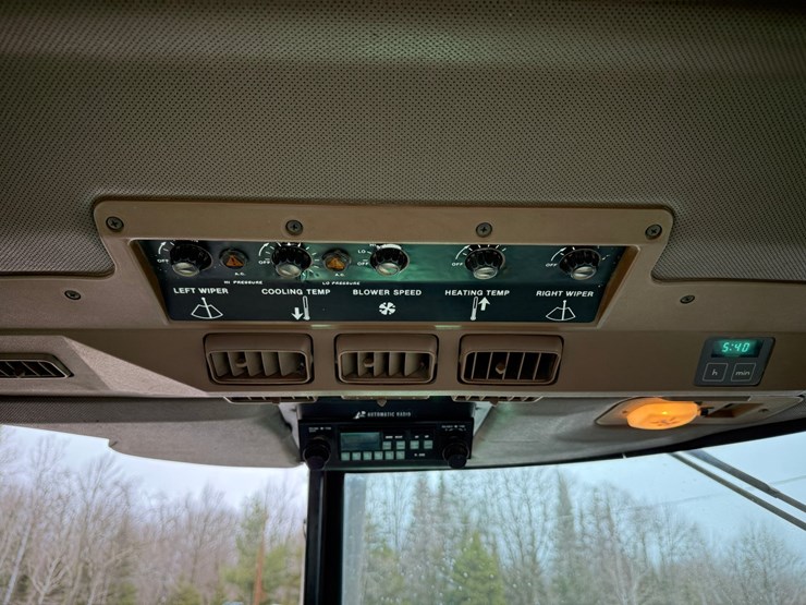 john-deere-4250-image-45