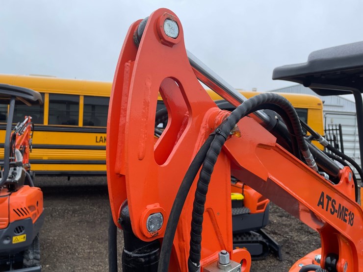 #3345-•-2026-ats-me18-mini-excavator-image-9
