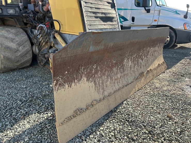 caterpillar-ch75-image-10