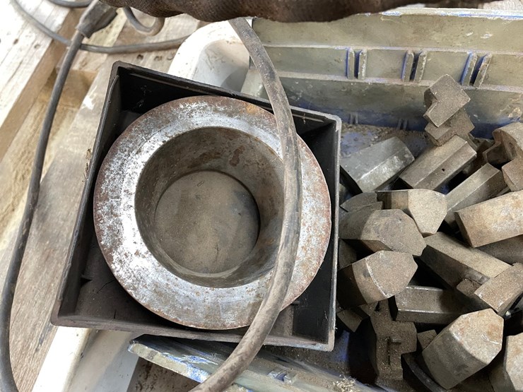 #7552-•-gates-hydraulic-hose-crimper-image-13