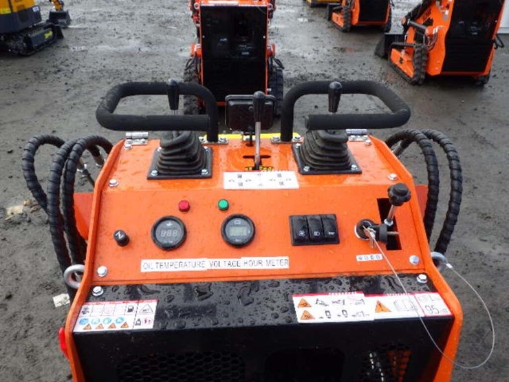 2026-sdlool-36c-skid-steer-tracked-loader-image-12