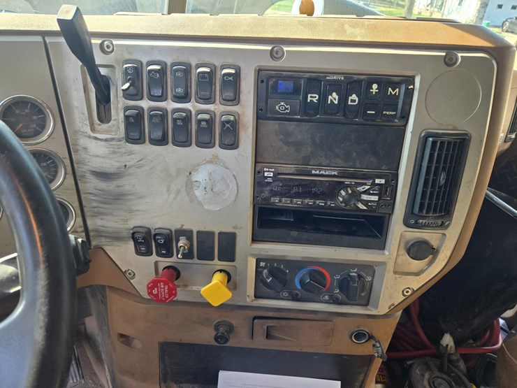 2017-hilbilt-mongoose-image-63