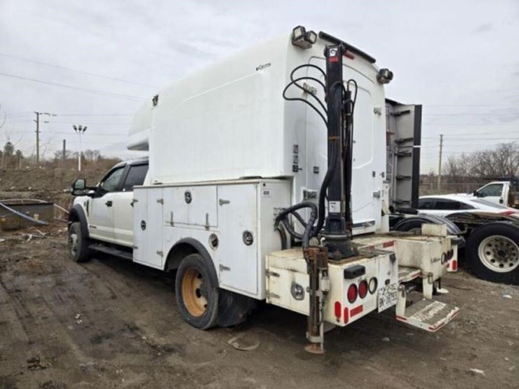 2018-ford-f550-xlt-image-5