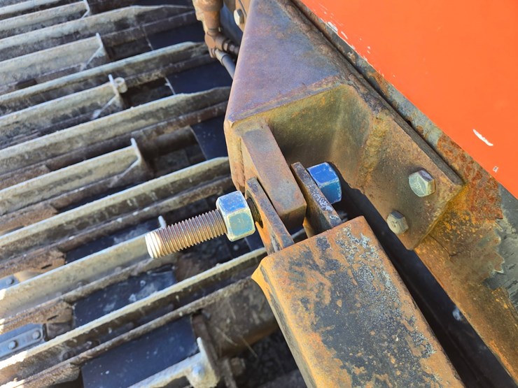 caterpillar-3208-image-27