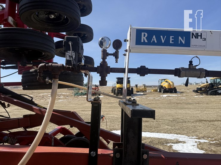 2011-case-ih-3430-image-49