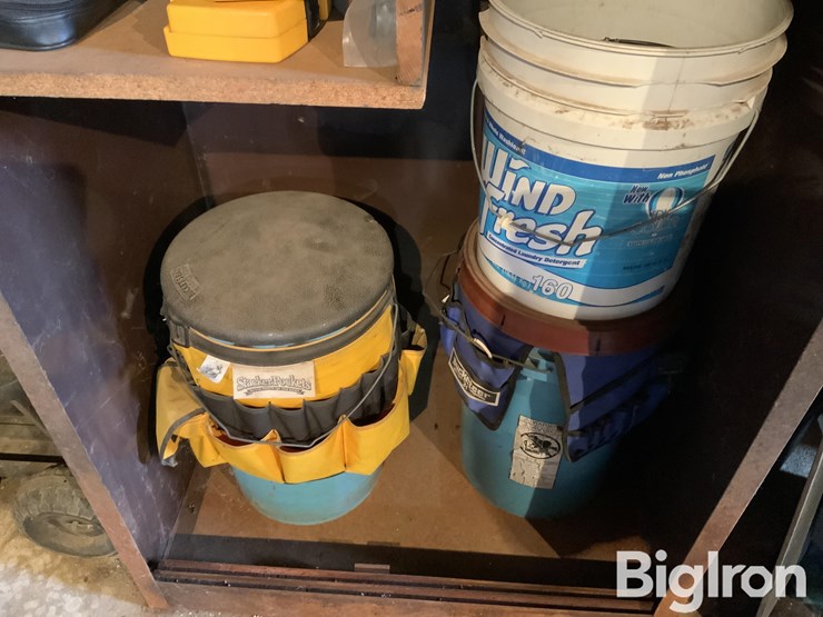 drill-bits,-tool-belt,-volt-meter-image-6