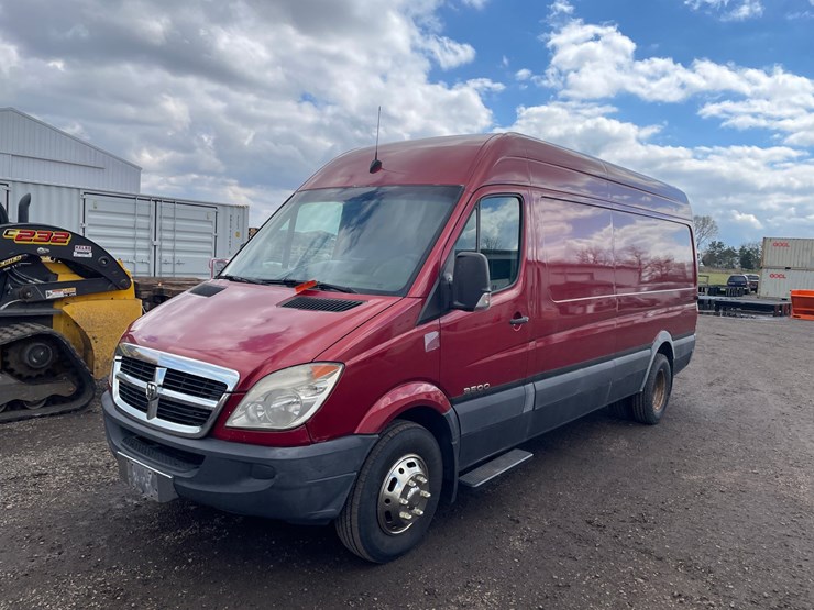 2008-dodge-3500-image-1