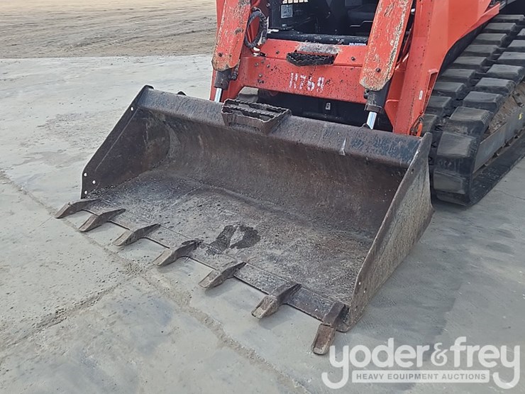 2021-kubota-svl75-2-image-9