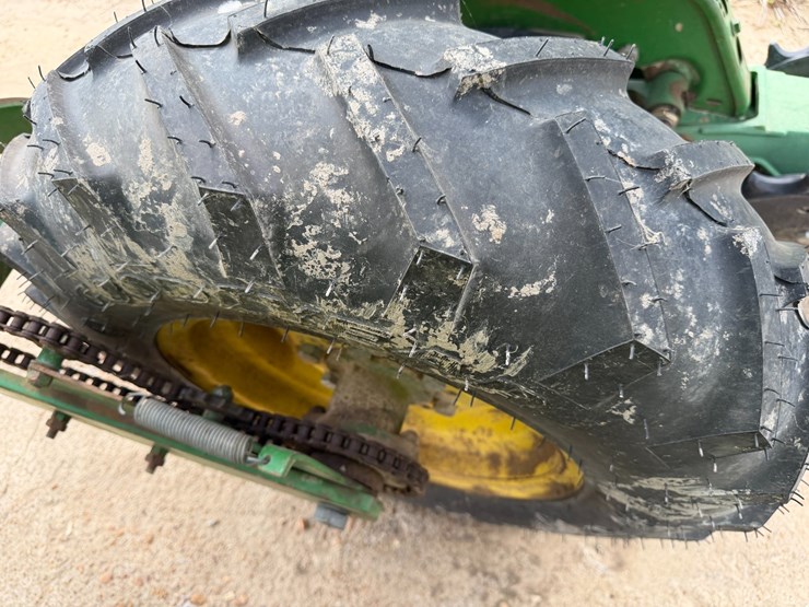 john-deere-1720-image-12