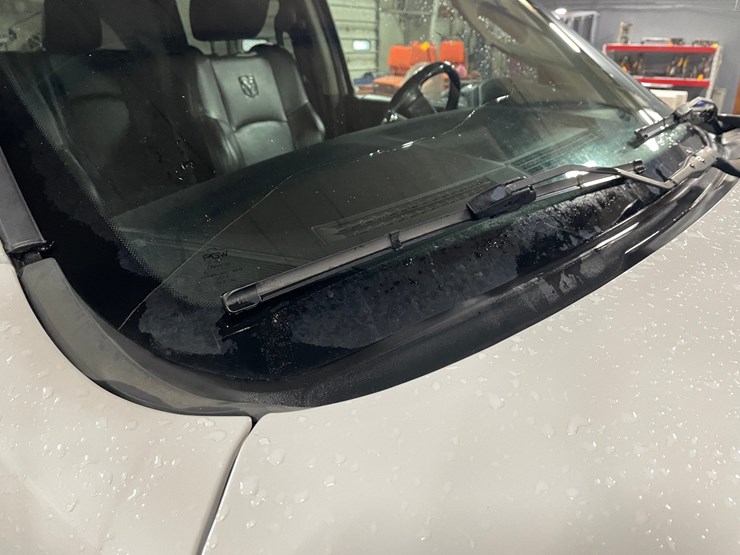 2012-dodge-3500-image-98