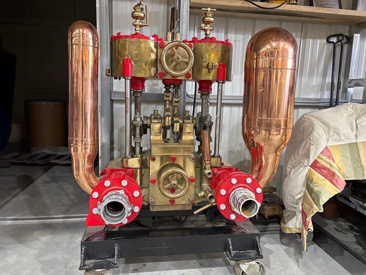 #19-•-1901-merryweather-“gem”-antique-fire-pump-image-2