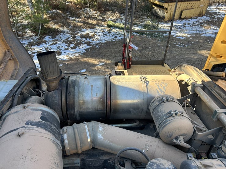 volvo-l250g-image-47