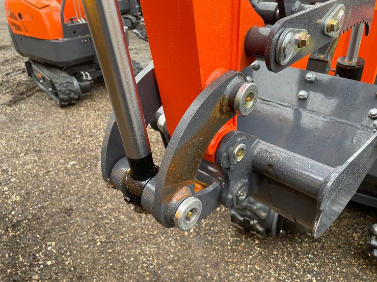 #3295-•-2026-ats-me18-mini-excavator-image-11