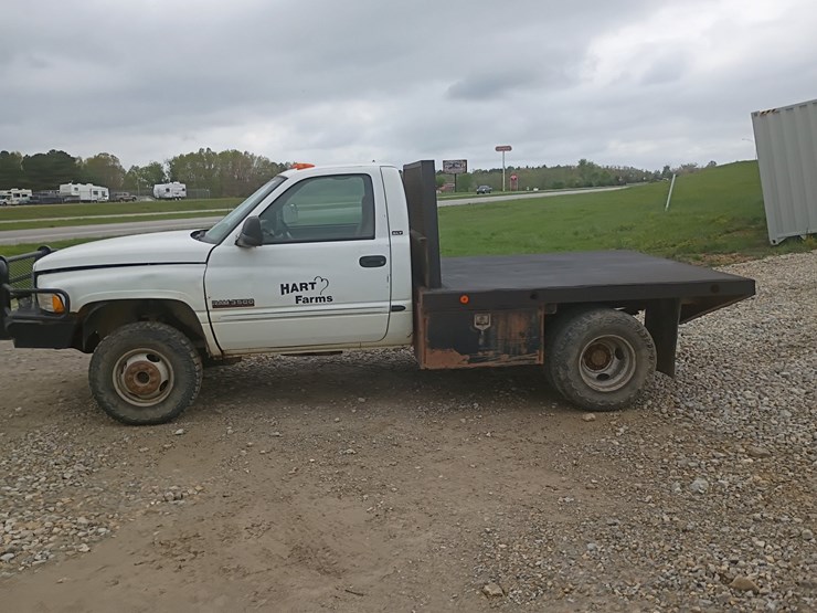 2000-dodge-ram-3500-image-3