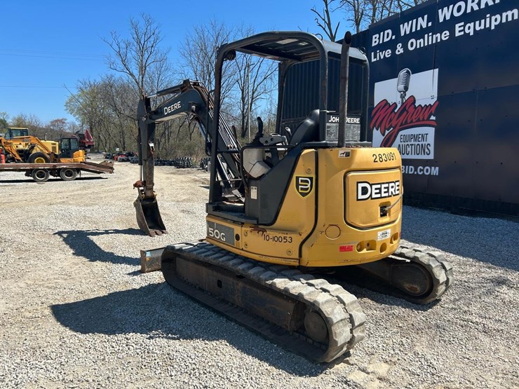 2015-deere-50g-image-2