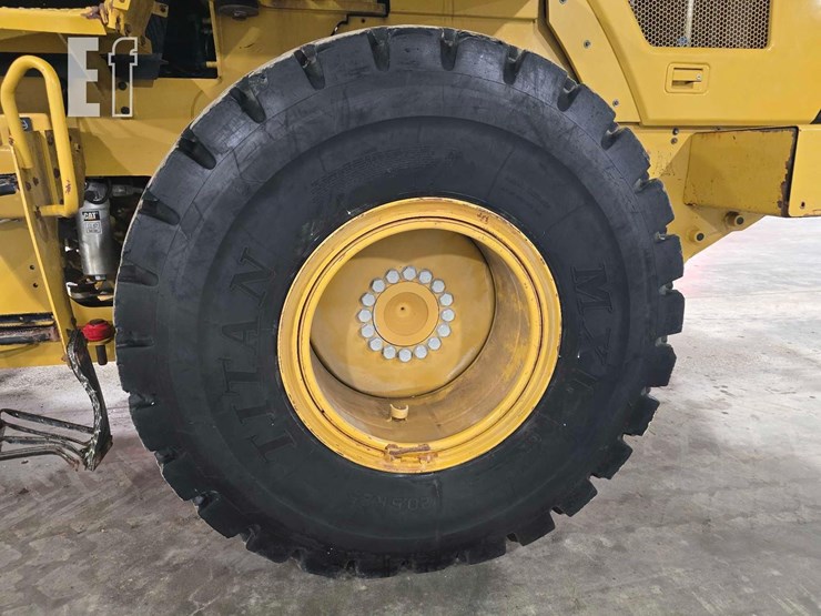 2014-caterpillar-924k-image-26