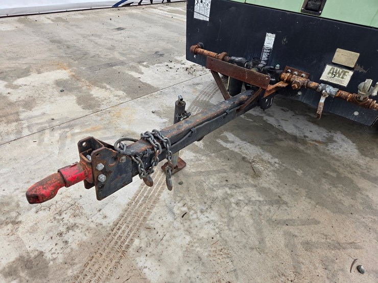 john-deere-4045hf285-image-10